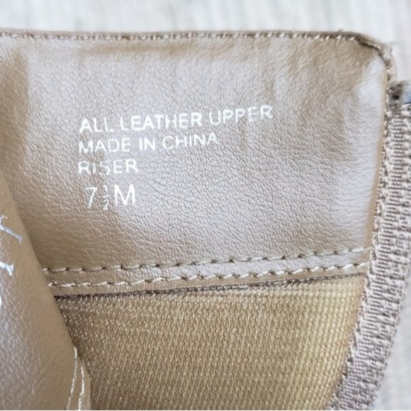 Karen Scott Riser Leather Ankle Booties Heeled Side Zip size 7.5M Neutral - Picture 7 of 11